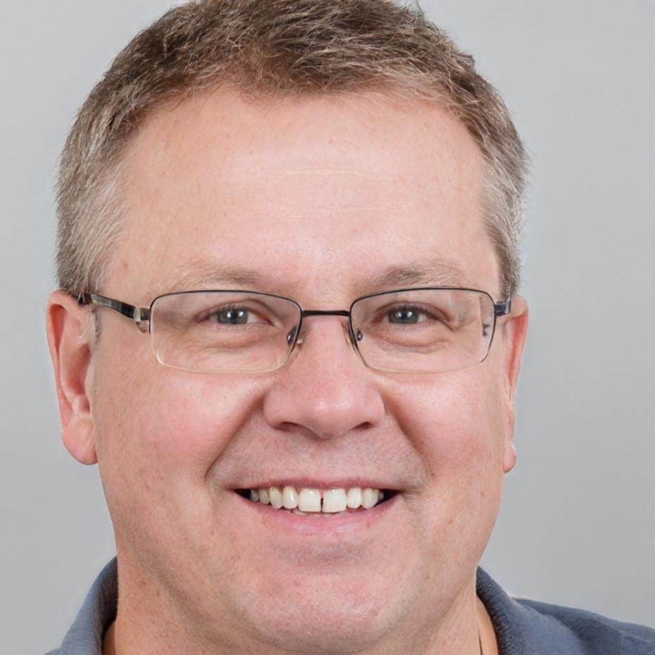 Portrait of David Sinclair, Family Finance instructor and parent financial planning expert